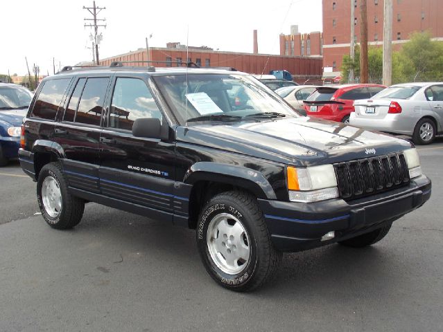 Jeep Grand Cherokee 1997 photo 5