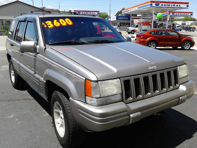 Jeep Grand Cherokee 1997 photo 1