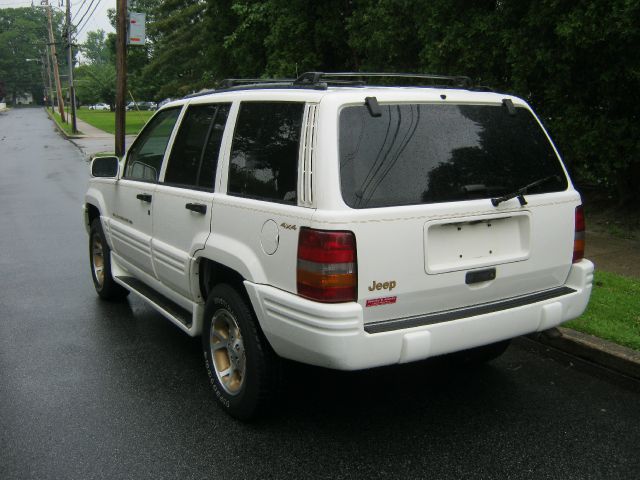 Jeep Grand Cherokee 1997 photo 1