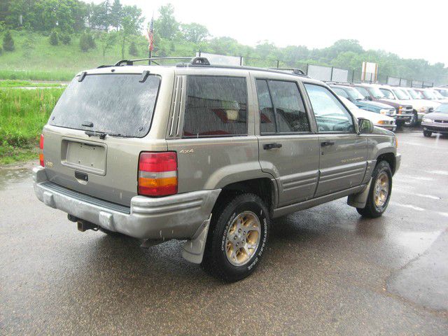 Jeep Grand Cherokee 1997 photo 2