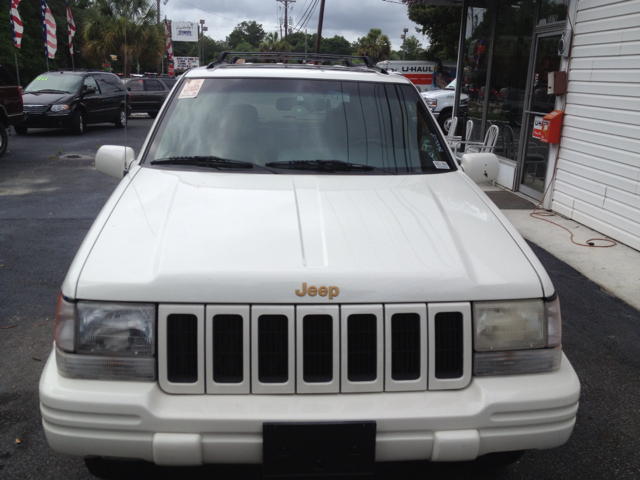 Jeep Grand Cherokee 1997 photo 2