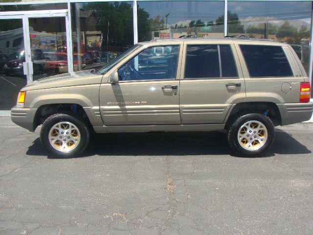 Jeep Grand Cherokee 1997 photo 12