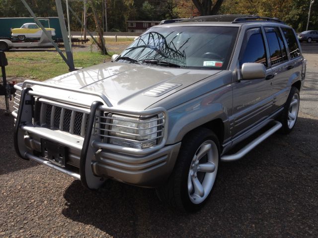 Jeep Grand Cherokee 1998 photo 4