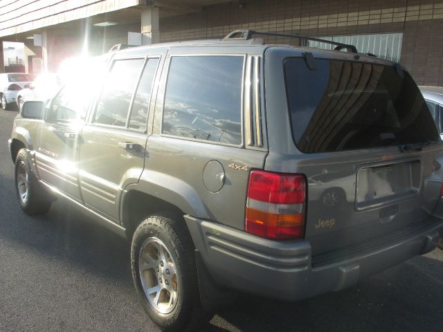 Jeep Grand Cherokee 1998 photo 1