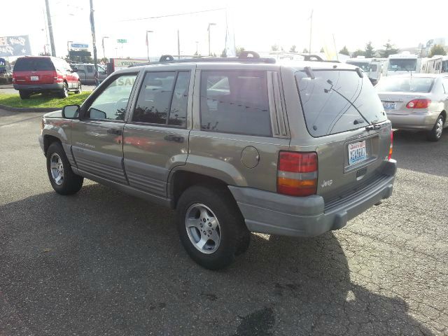 Jeep Grand Cherokee 1998 photo 2