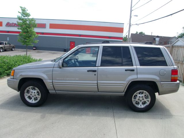 Jeep Grand Cherokee 1998 photo 4