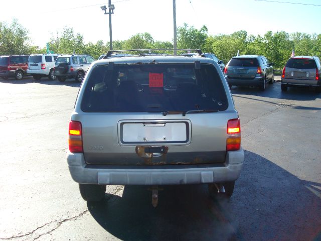 Jeep Grand Cherokee 1998 photo 4