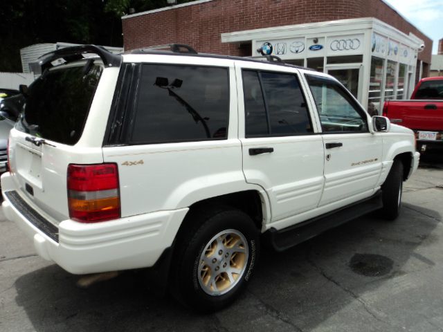 Jeep Grand Cherokee 1998 photo 1