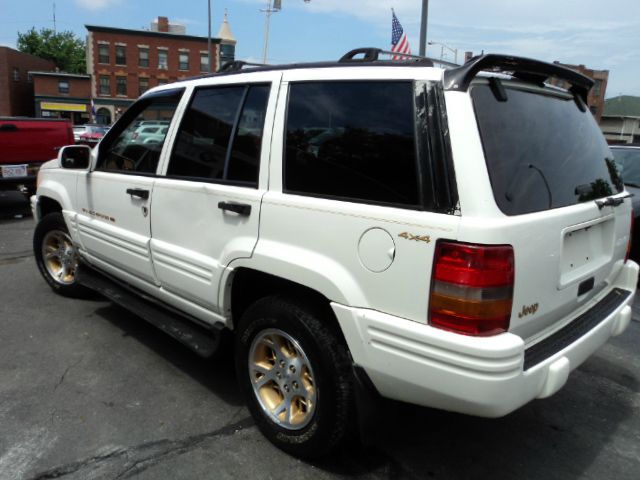 Jeep Grand Cherokee 1998 photo 2