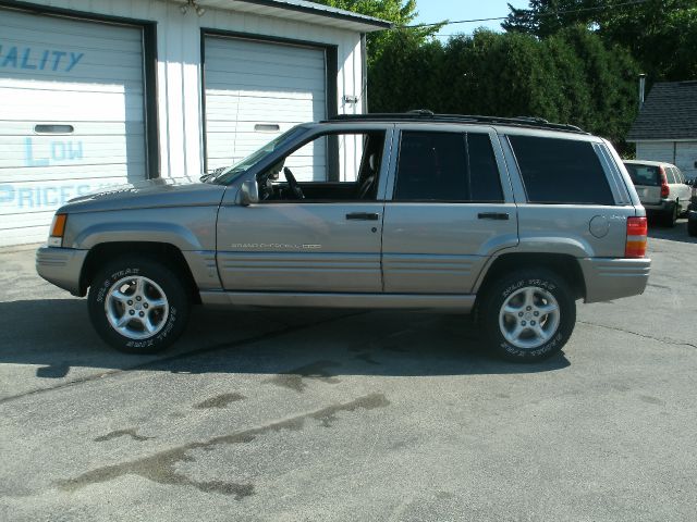 Jeep Grand Cherokee 1998 photo 3