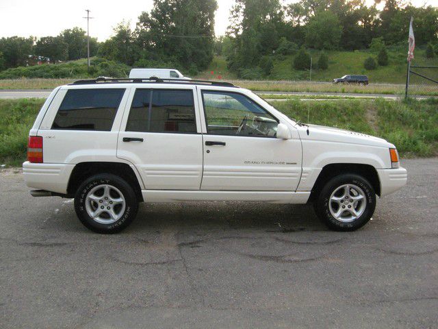 Jeep Grand Cherokee 1998 photo 3