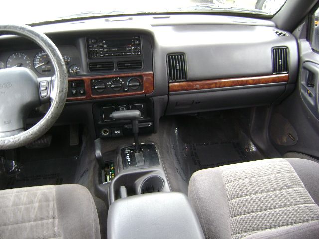 Jeep Grand Cherokee 1998 photo 11