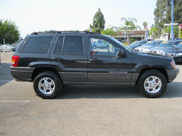 Jeep Grand Cherokee 1999 photo 2