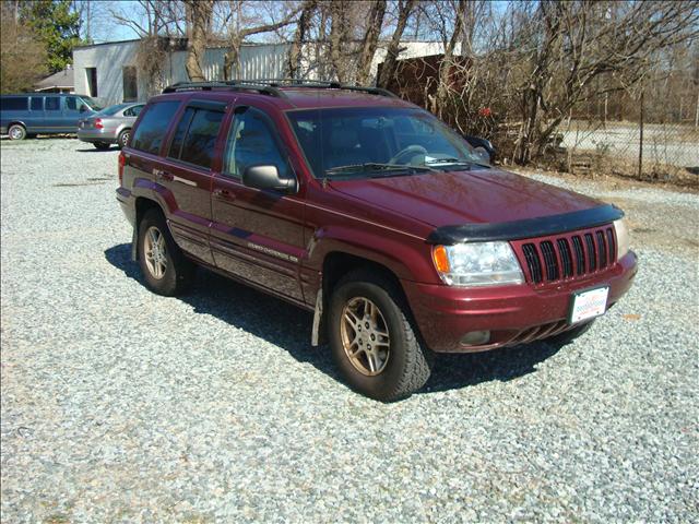 Jeep Grand Cherokee SLT 25 Sport Utility