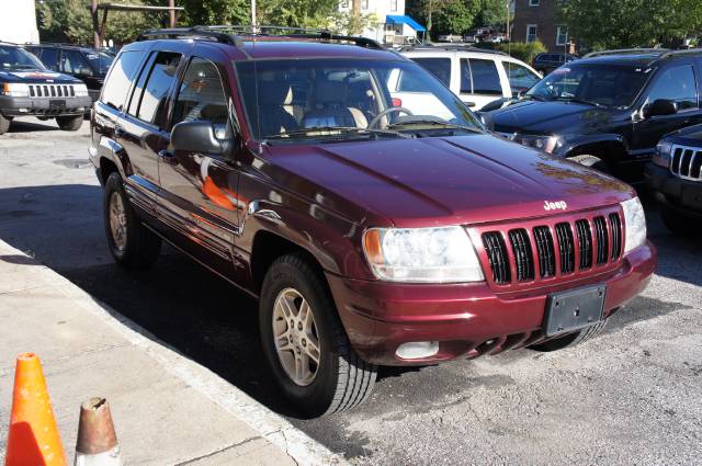 Jeep Grand Cherokee SLT 25 Sport Utility