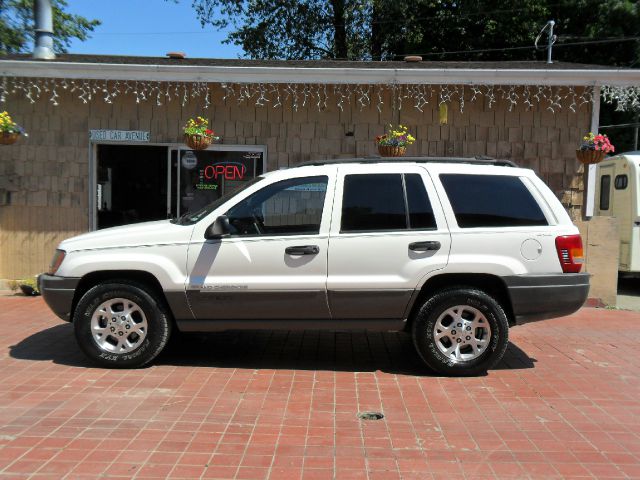 Jeep Grand Cherokee 1999 photo 3