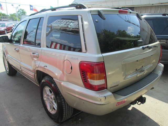 Jeep Grand Cherokee Super SUV