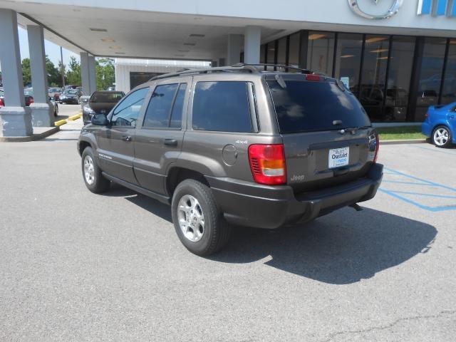 Jeep Grand Cherokee 2dr Roadster SUV