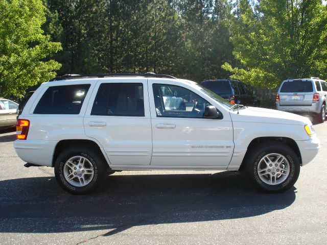 Jeep Grand Cherokee 1999 photo 1