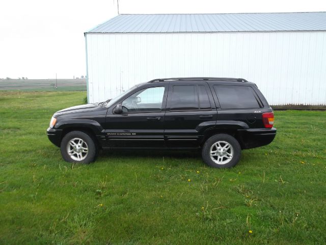 Jeep Grand Cherokee 1999 photo 17