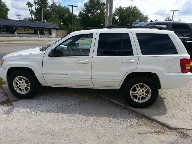 Jeep Grand Cherokee 1999 photo 4