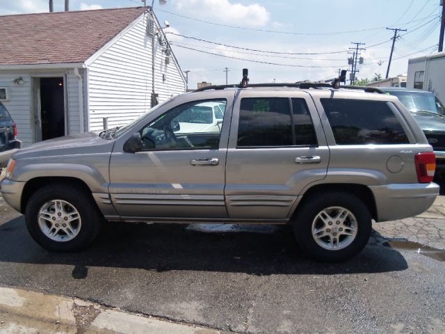 Jeep Grand Cherokee Super SUV