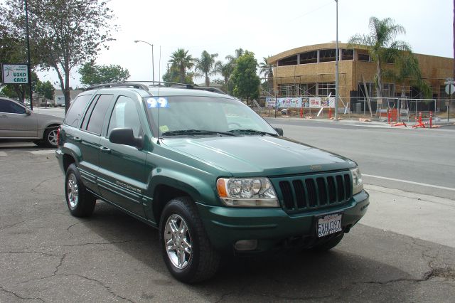 Jeep Grand Cherokee Super SUV