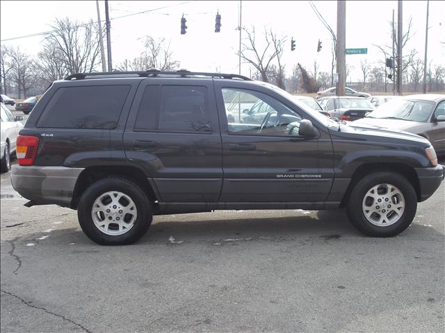 Jeep Grand Cherokee 1999 photo 2