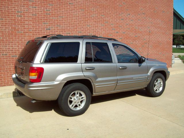 Jeep Grand Cherokee 1999 photo 2