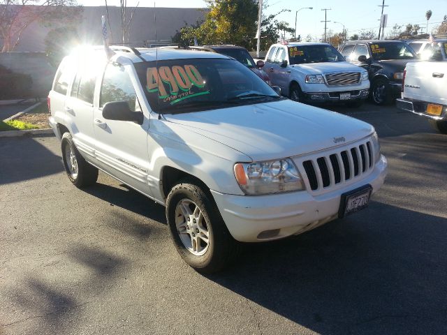 Jeep Grand Cherokee 1999 photo 2