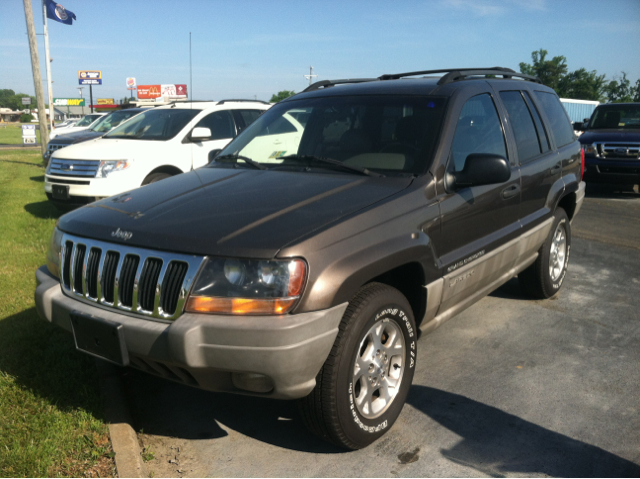 Jeep Grand Cherokee 2000 photo 1