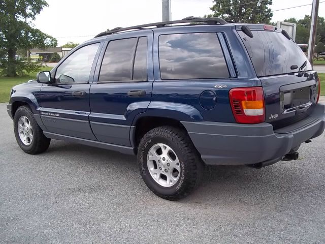 Jeep Grand Cherokee 2000 photo 1