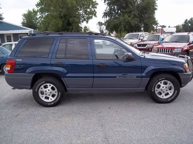 Jeep Grand Cherokee 2000 photo 2