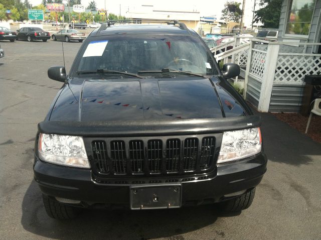 Jeep Grand Cherokee 2000 photo 1