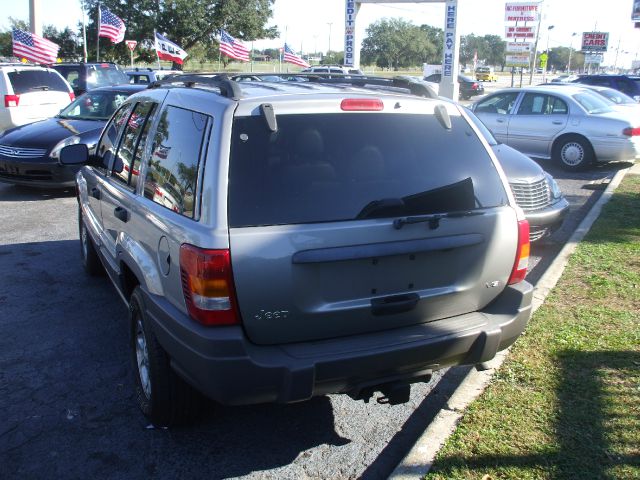 Jeep Grand Cherokee 2000 photo 1