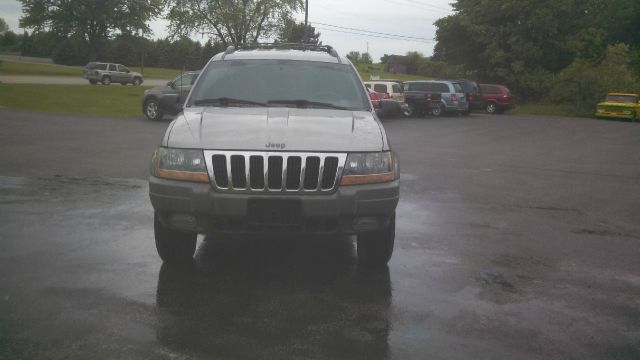 Jeep Grand Cherokee 2000 photo 2