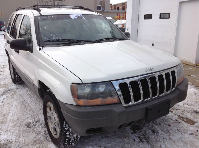 Jeep Grand Cherokee 2000 photo 2