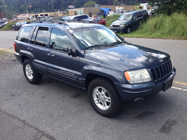 Jeep Grand Cherokee Super SUV