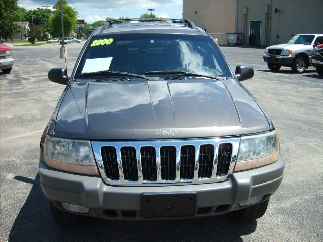 Jeep Grand Cherokee 2000 photo 2