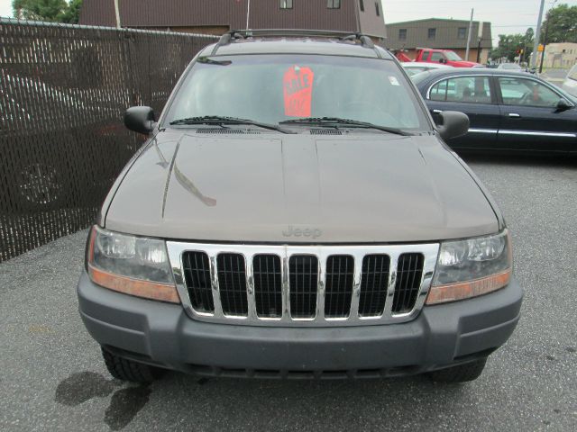 Jeep Grand Cherokee 2000 photo 3