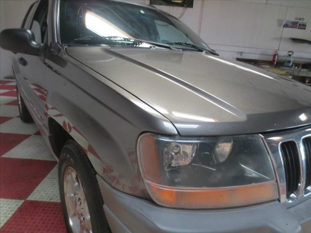 Jeep Grand Cherokee 2000 photo 1