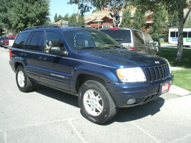 Jeep Grand Cherokee 2000 photo 4