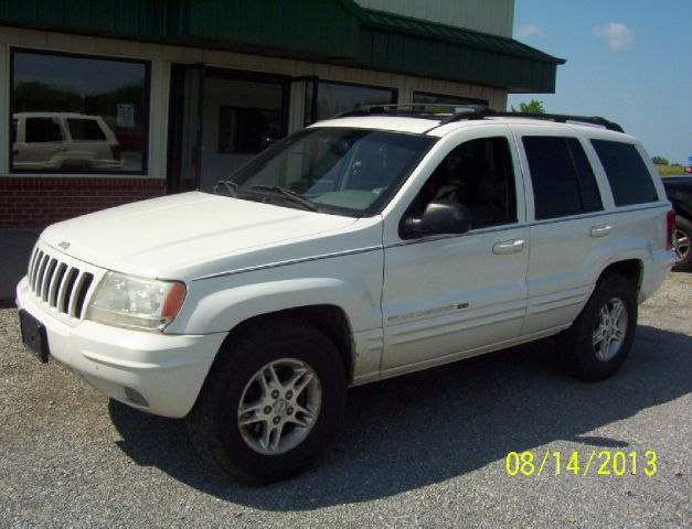 Jeep Grand Cherokee 2000 photo 1