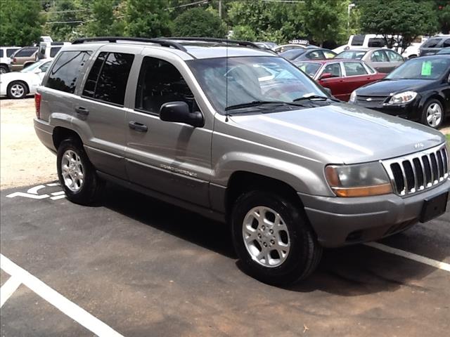 Jeep Grand Cherokee 2000 photo 2