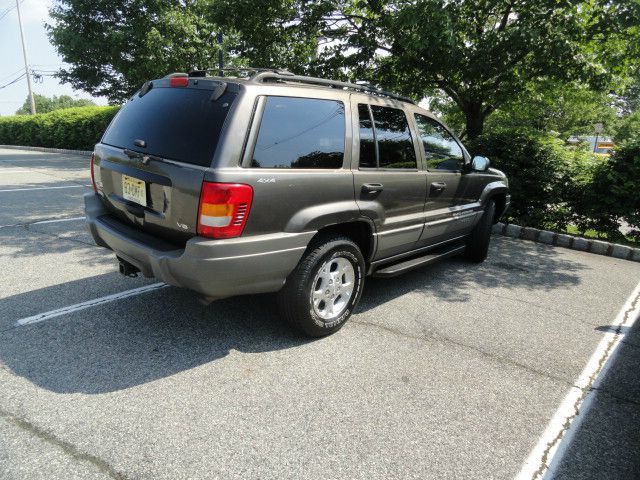 Jeep Grand Cherokee 2000 photo 11