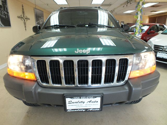 Jeep Grand Cherokee 2000 photo 4