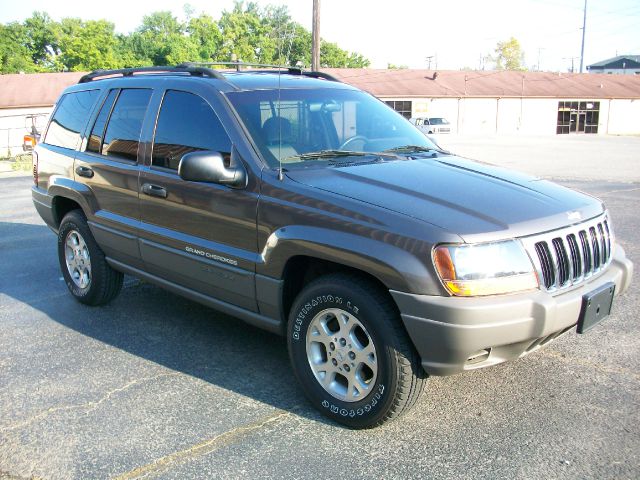 Jeep Grand Cherokee 2000 photo 1