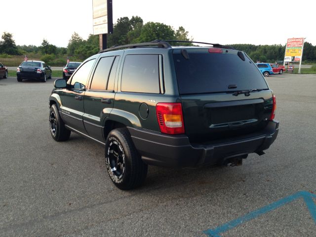 Jeep Grand Cherokee 2000 photo 2