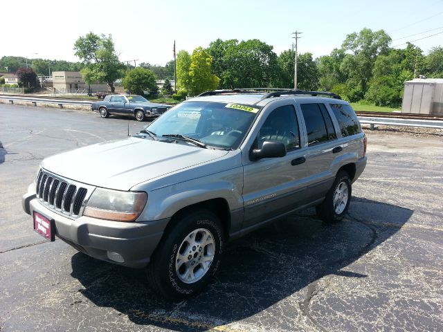 Jeep Grand Cherokee 2000 photo 3