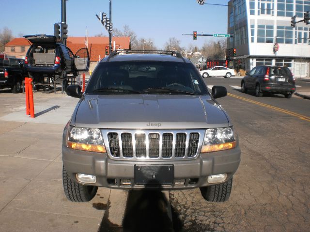 Jeep Grand Cherokee 2000 photo 1